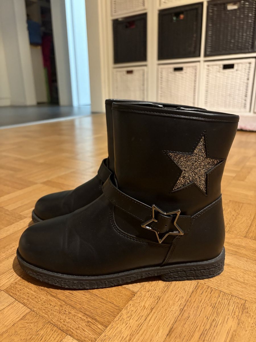 Friboo Chaussures filles: Friboo Stiefeletten Grosse 35 – Neuf (Voir description) à Zürich par kam_sl2l 1