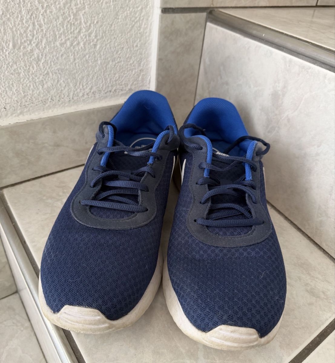 Chaussures hommes: Nike Tanjun Sneaker – D'occasion à Tennwil par Zaylaaa 1