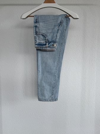 Zara Mom Jeans – Grösse 32 (2)