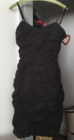 Moschino raffiniertes Kleid Gr. 36