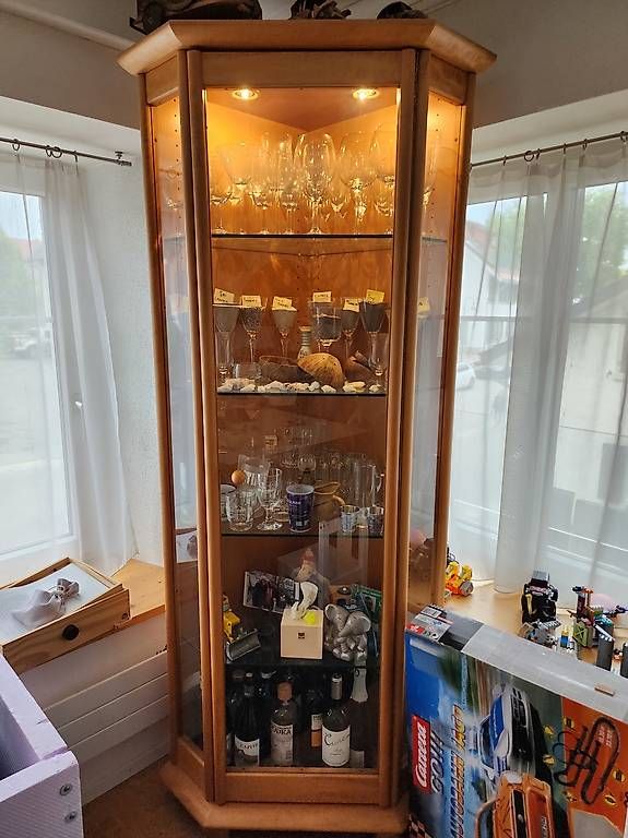 Vetrine: Eckvitrine aus Holz sehr selten np 1800-!!!! – Usato da Fehraltorf venduto da Werkstatt85 1