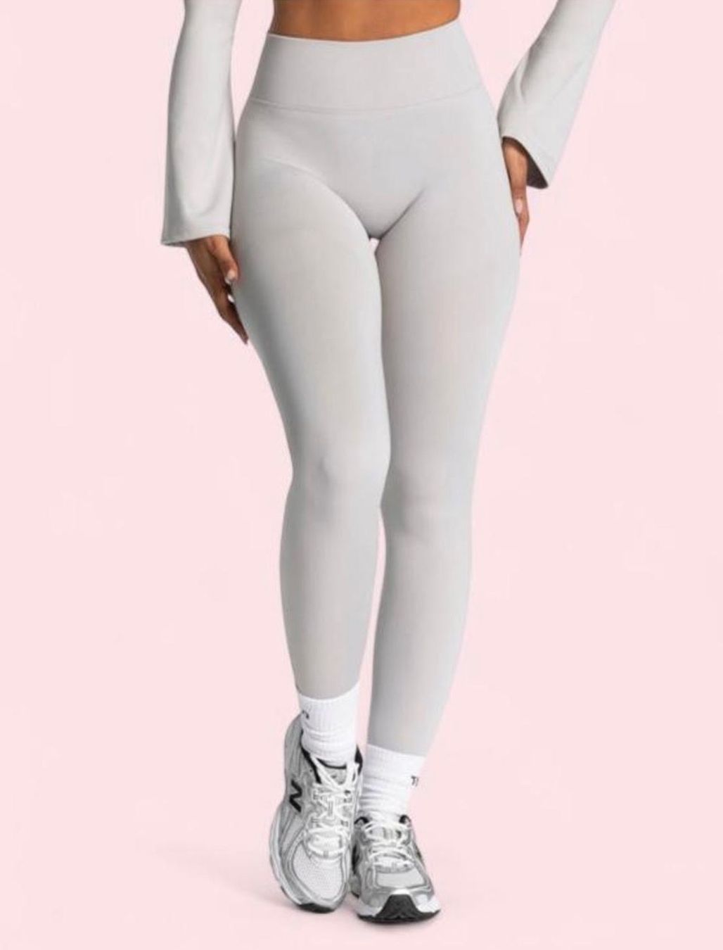 Teveo Leggings: Teveo charming pro leggins in Moon – D'occasion à Otelfingen par houseofstae 2