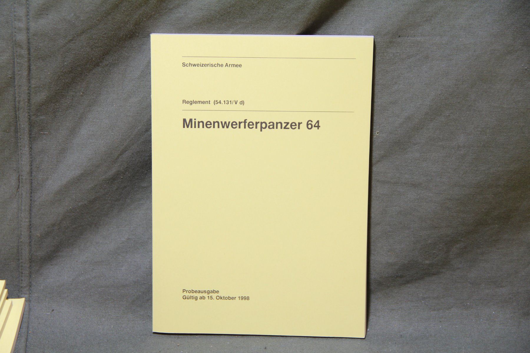 Livres: Minenwerferpanzer 64, Probeausgabe Reglement – D'occasion à Belp par Tomsek