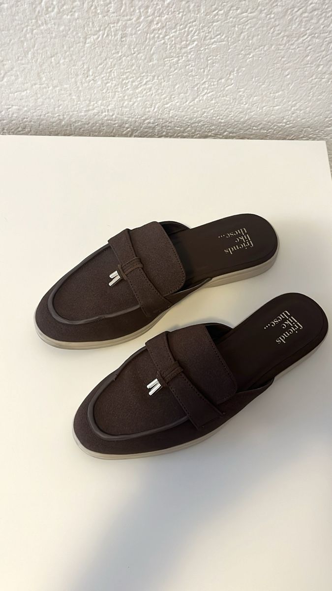 Scarpe da donna: Friends Like These - Loafers – Nuovo (secondo la descrizione) da Aarburg venduto da mel_rl62 1
