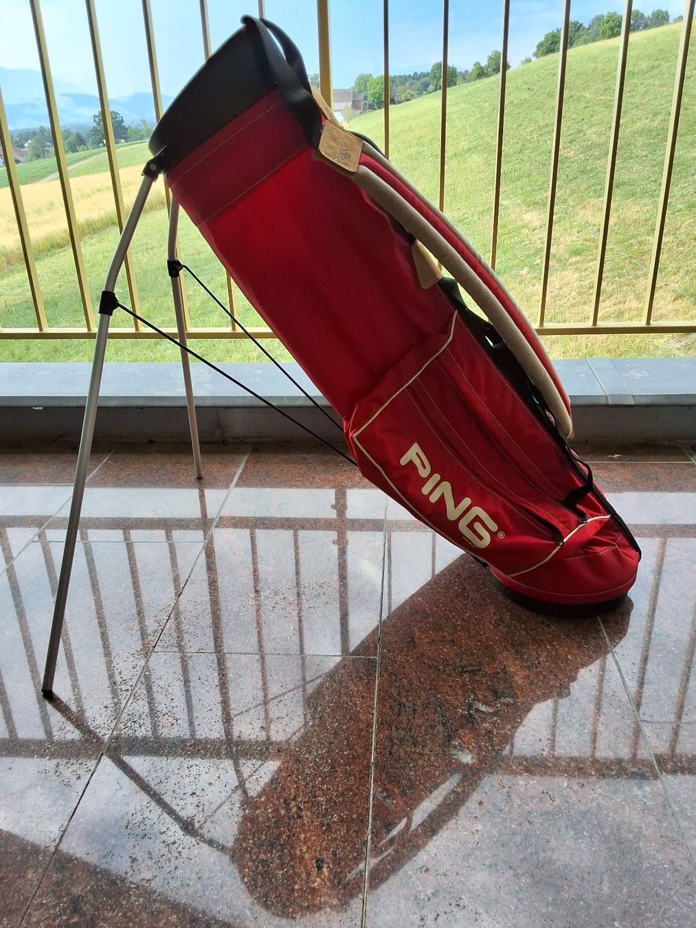 Borse: Golf Bag PING Rot Standtasche gut erhalten – Usato da Auw venduto da Hagnau 1