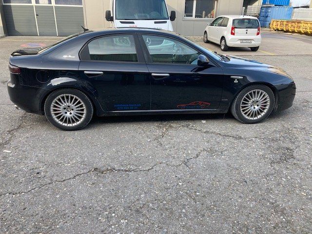 Alfa Romeo Automobili: Alfa Romeo 159 2.4 JTD-20V – Usato da Frauenkappelen venduto da Autohaus-Bern 3