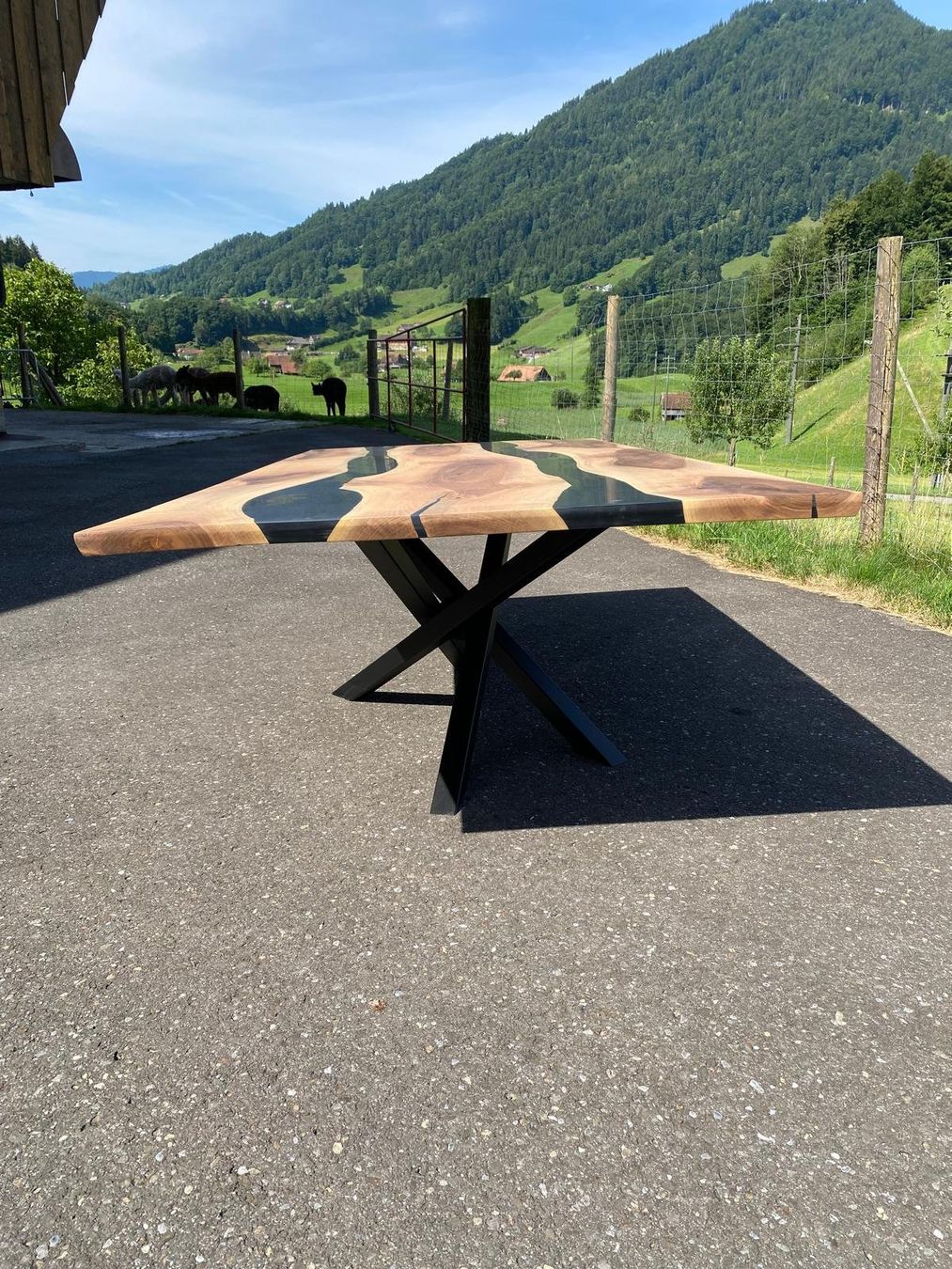Tavoli: Nussbaum Rivertisch – Nuovo (secondo la descrizione) da Morgarten venduto da susann06 2