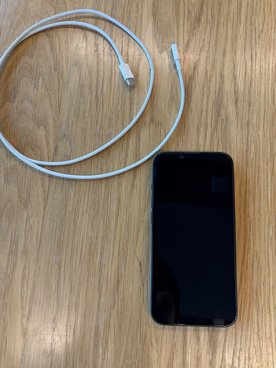 Apple Portables: iPhone 13 Green 128 GB excellent condition – D'occasion à Adliswil par akn_g5ql 5