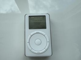 Apple iPod classic 5 GB  1 Generation 2001 M8541 5GB