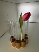 Vase für Blumen (ohne Tulpe)