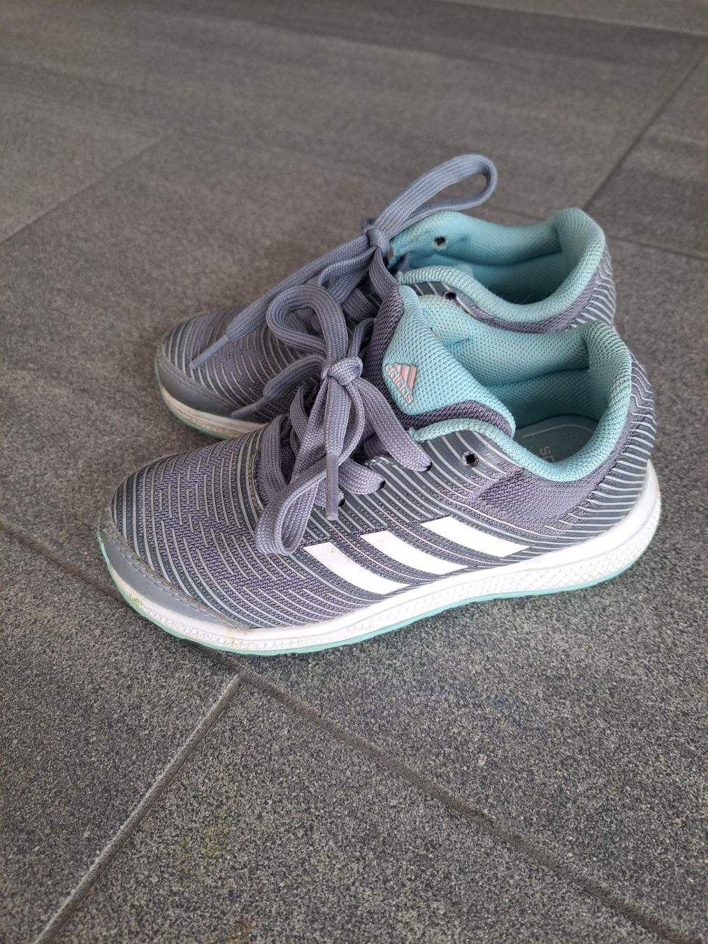 Adidas Scarpe per ragazzi: Adidas Ortholite Gr 28 – Usato da Bünzen venduto da nagyagi111mail
