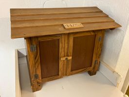 Handgefertigter Spiel Bauernhof / Stall mit Bauernhoftieren