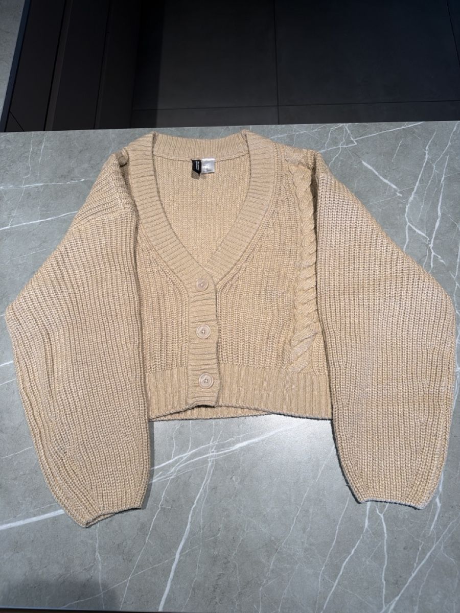 Lots de vêtements: Diverse Pullover und Strickjacken M/L – D'occasion à Kappel SO par Janni07 4