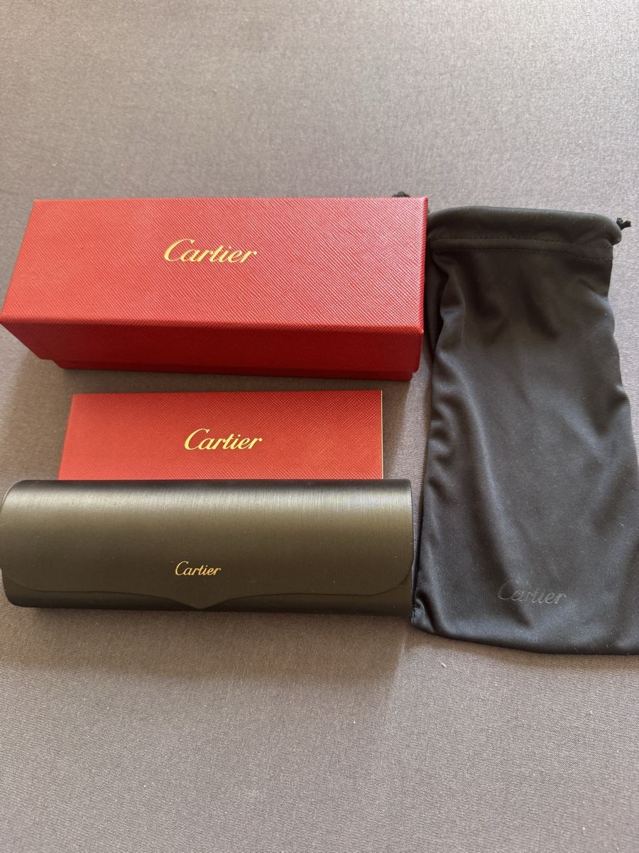 Cartier Lunettes & Verres: Décor C de Cartier Sonnenbrille (Rechnung) – Neuf (Voir description) à Niederwangen BE par sar_7d6v 3