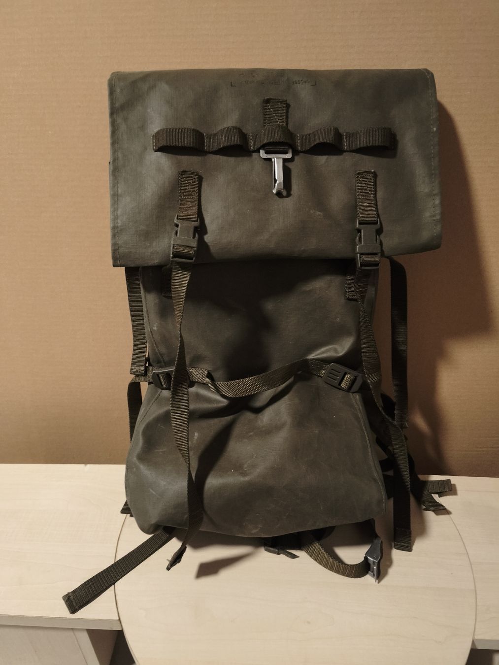 Schweizer Armee Zaini: 3x Schweizer Militärrucksack, Kampfrucksack mit Mängel! – Usato da schongau venduto da schrauber17 1