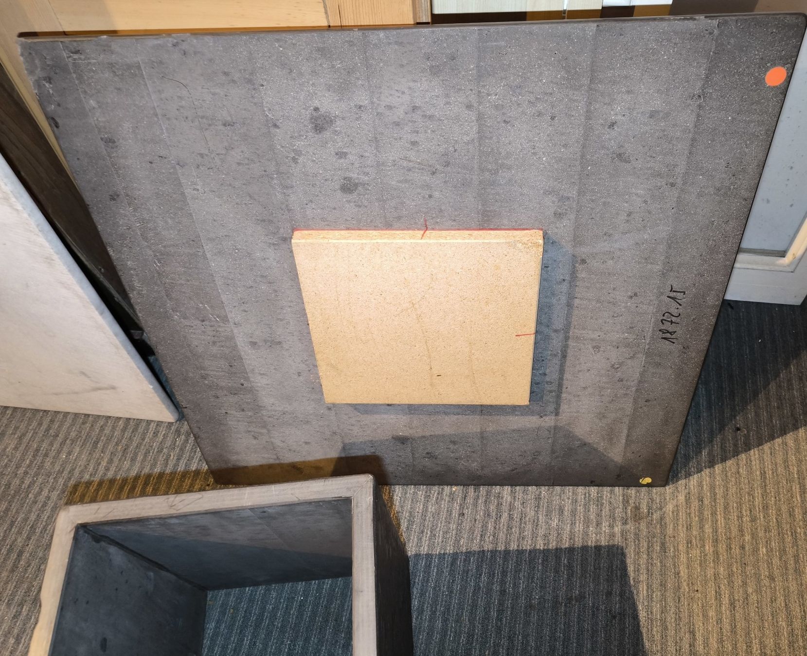 Tables: Salontisch Marmor / Granit braun – D'occasion à Rorschacherberg par snOOpydOg11 2