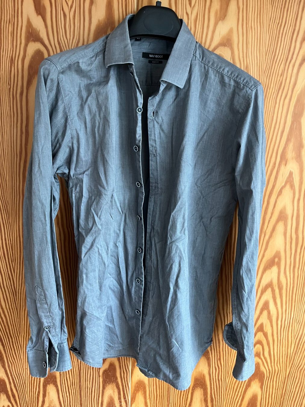 Camicie: Navyboot Hemd, Graues Herrenhemd, Grösse 40, Top Zustand – Usato da Abtwil SG venduto da VincentVegas1