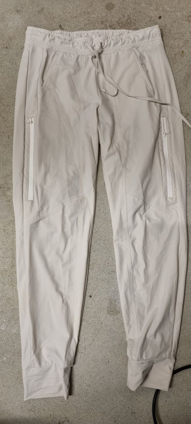 Cambio Pantaloni: Cambio Sommerhose Gr.34 – Usato da Embrach venduto da Valday