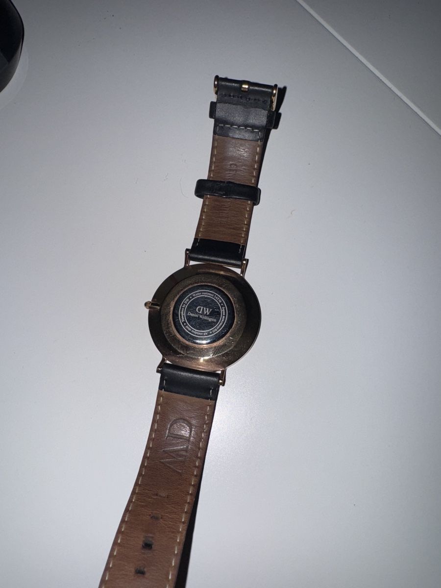 Daniel Wellington Uhren: Daniel Wellington Uhr, unisex – Gebraucht aus Zürich von xsokol 1