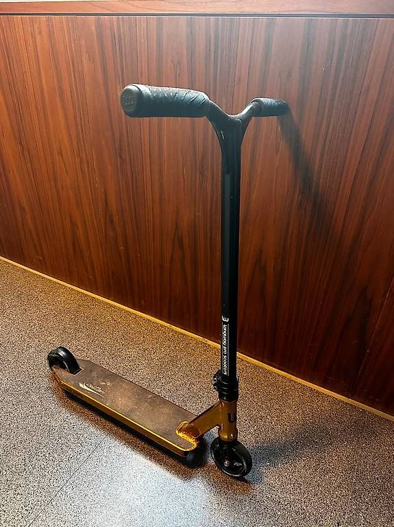 Kickboard: Longway, Metro Shift Trottinette Freestyle – D'occasion à St-Sulpice VD par Bleuorange