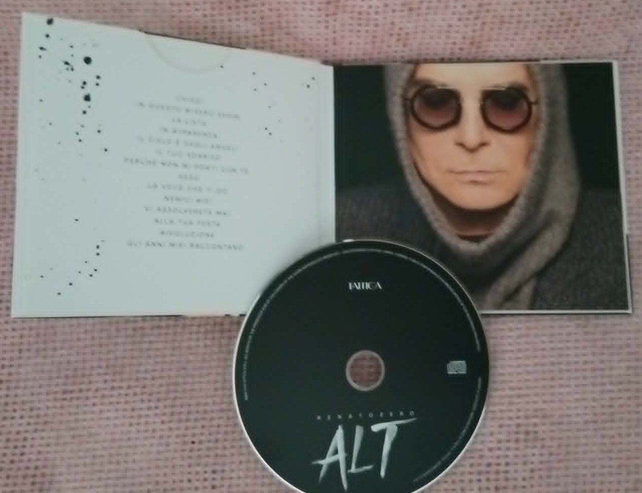 CD: Renato Zero – Alt / CD 2016 – Usato da Le Locle venduto da PereiraHugo 1