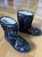 UGG Boots mit Pailletten schwarz Grösse 42 gebrauchter Zusta