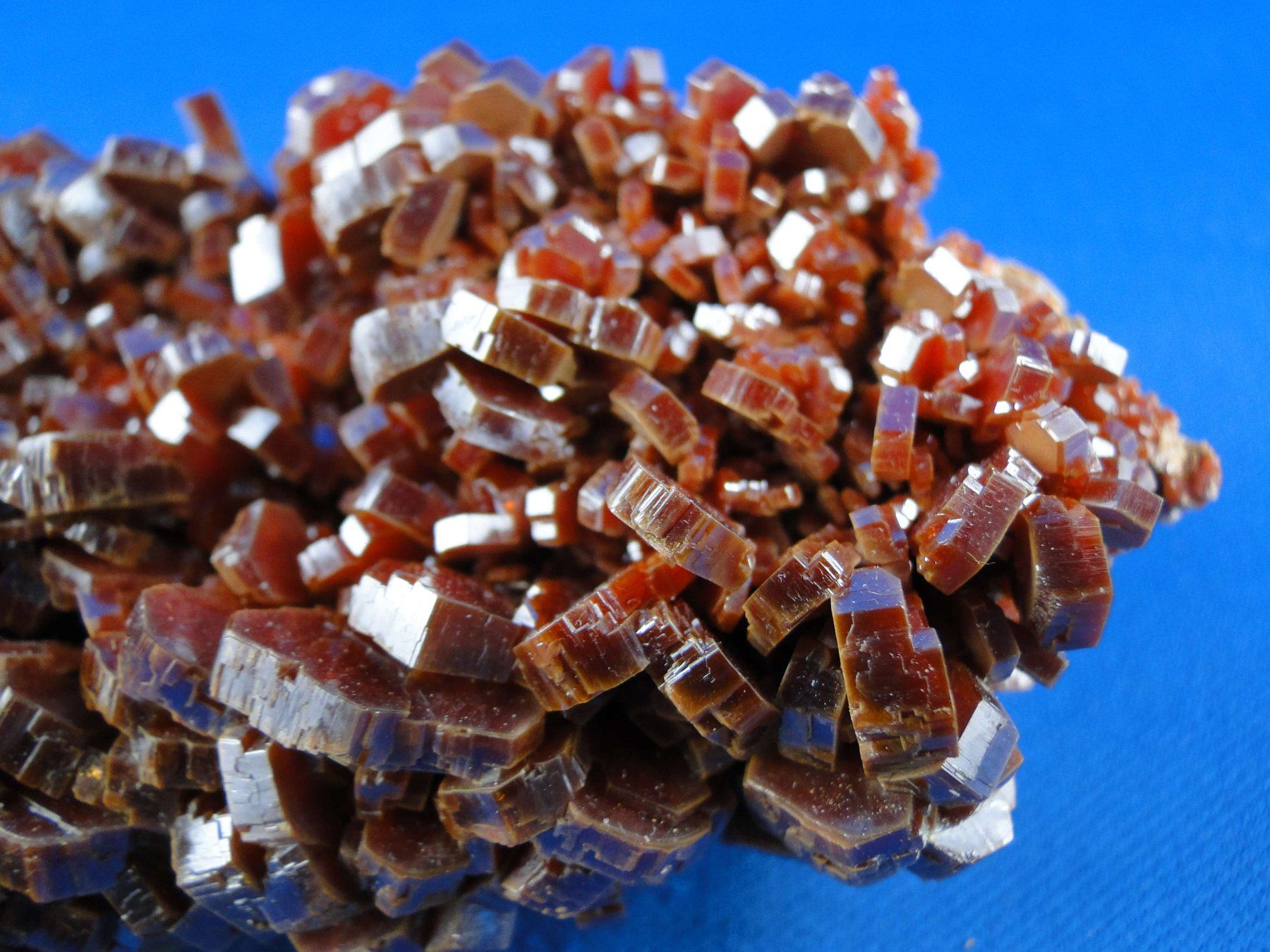 Mineralien & Heilsteine: Vanadinit – Gebraucht aus Schinznach Bad von Demerald 3