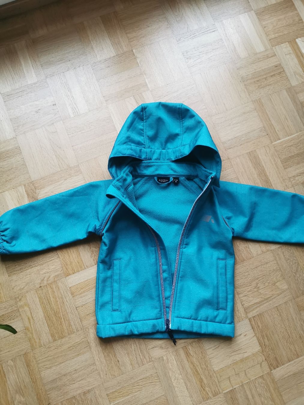 Jacken & Mäntel: Playtech Softshell Jacke Gr. 80/9-12M – Gebraucht aus Fislisbach von mojar