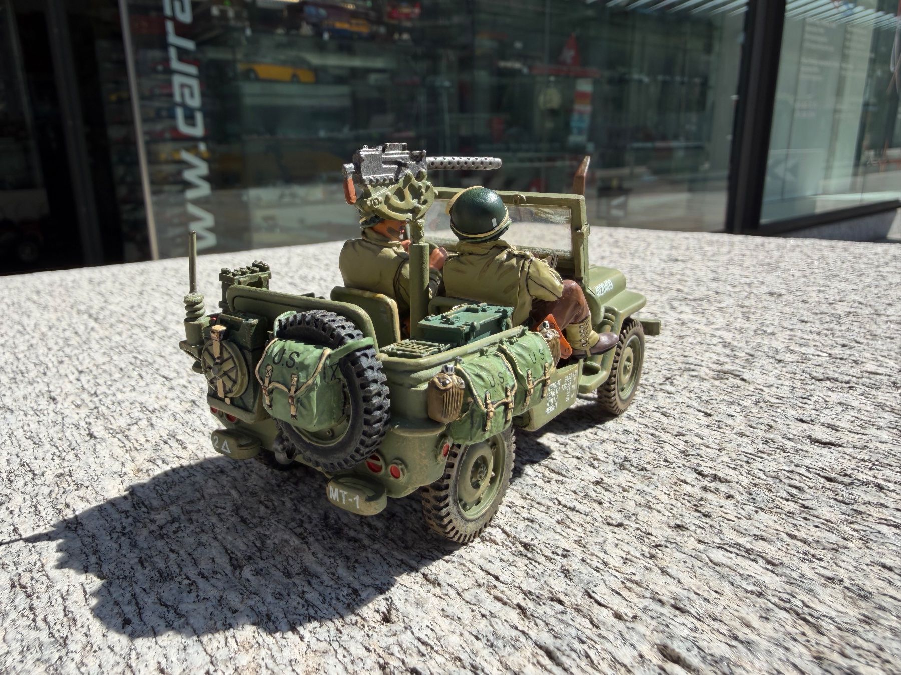 Jeep Modellini d'auto: King & Country Jeep Willys PAZZESCA – Usato da Chiasso venduto da Carrara-Modellismo 3