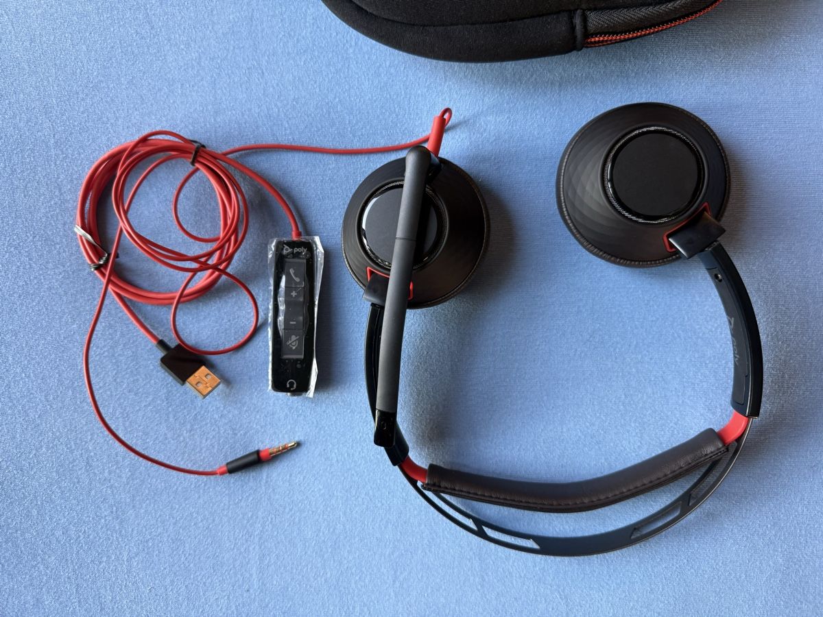 Kopfhörer:     Poly Blackwire 5220 USB Headset mit Mikrofon – Neu (gemäss Beschreibung) aus Zürich von DmKa 2