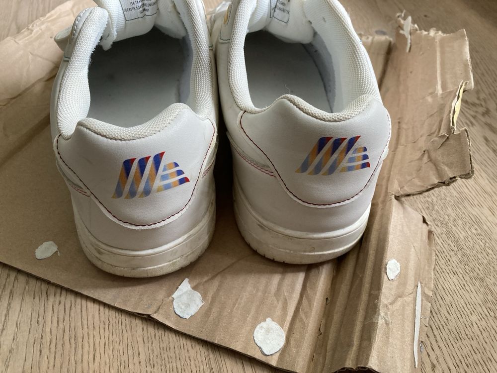 Chaussures hommes: Ab 3.- ALDI schuhe Unisex weiss Grösse 42/43 – D'occasion à Cureglia par VintageCoinCollect91 2