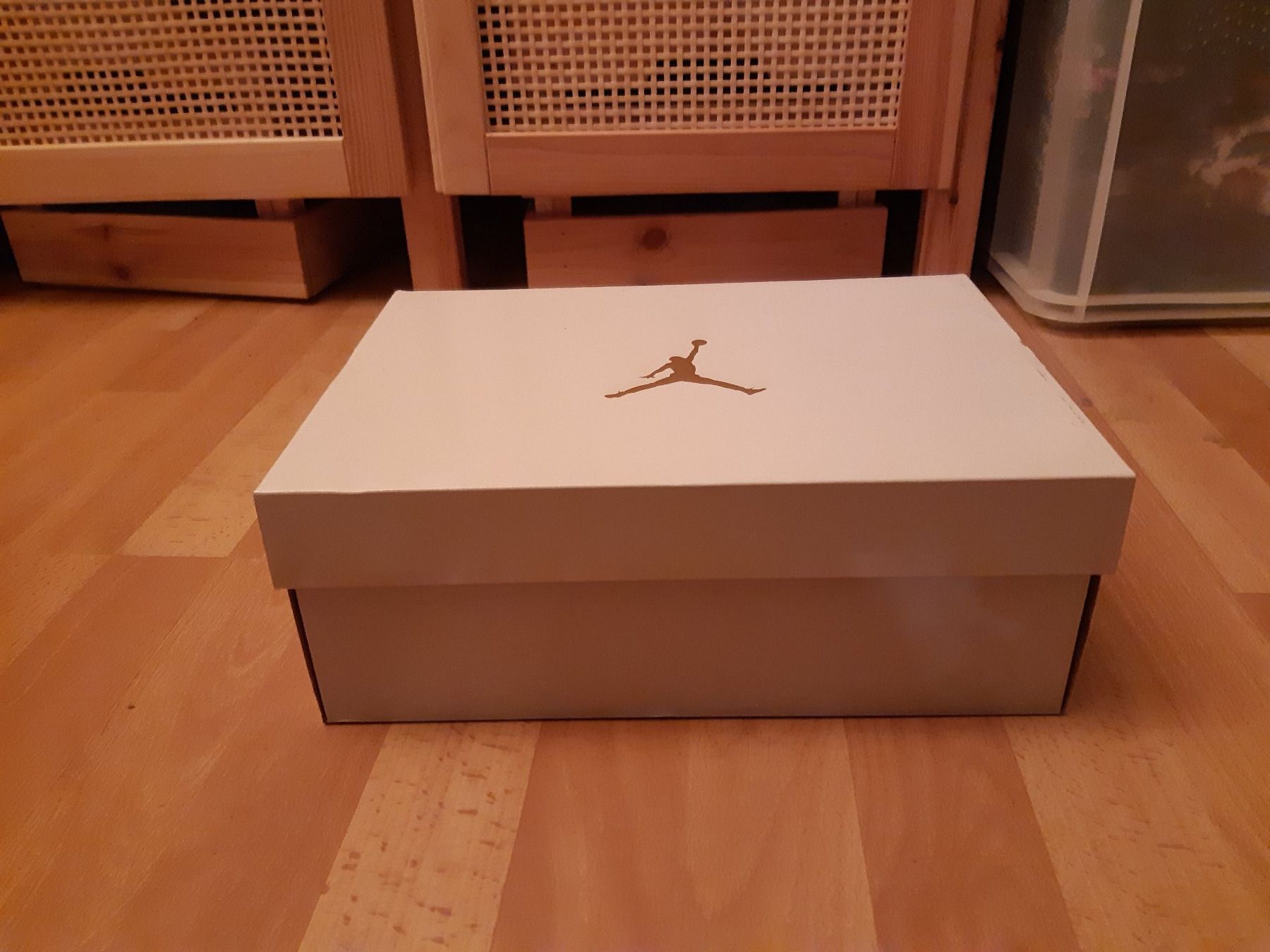 Scarpe da uomo: Air Jordan 1 mid 41 neuves – Nuovo e nell'imballaggio originale da Chêne-Bourg venduto da Gabrisca 6