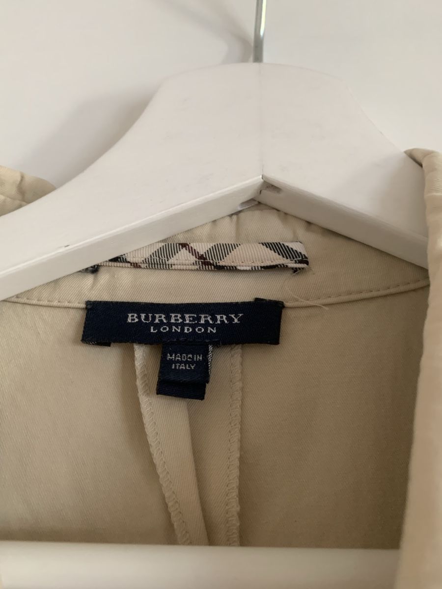 Vestiti: Burberry Kleid – Usato da Zürich venduto da Nikuska32 4