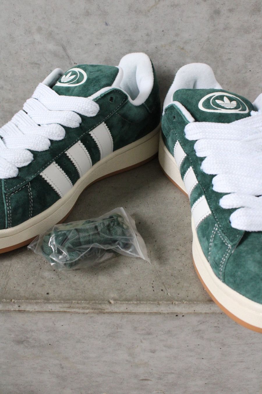 Adidas Scarpe da uomo: Adidas Campus 00s Sneakers – Nuovo (secondo la descrizione) da St. Gallen venduto da look-twice 4