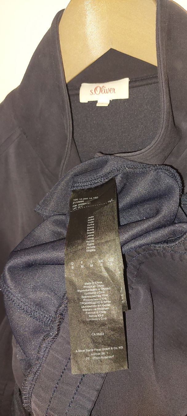S.Oliver Lotti di vestiti: Veste S.Oliver M avec pullover offert S- collection privé – Usato da Orpund venduto da Biennerome 7