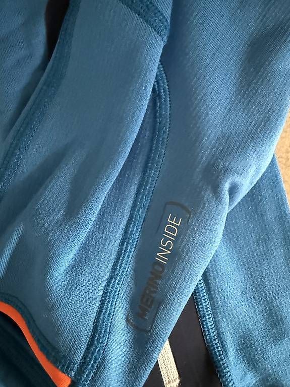 Ortovox Giacche: ORTOVOX Men's Fleece Light Jacket M – Usato da Bürglen UR venduto da congis 2