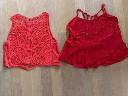 Crop tops