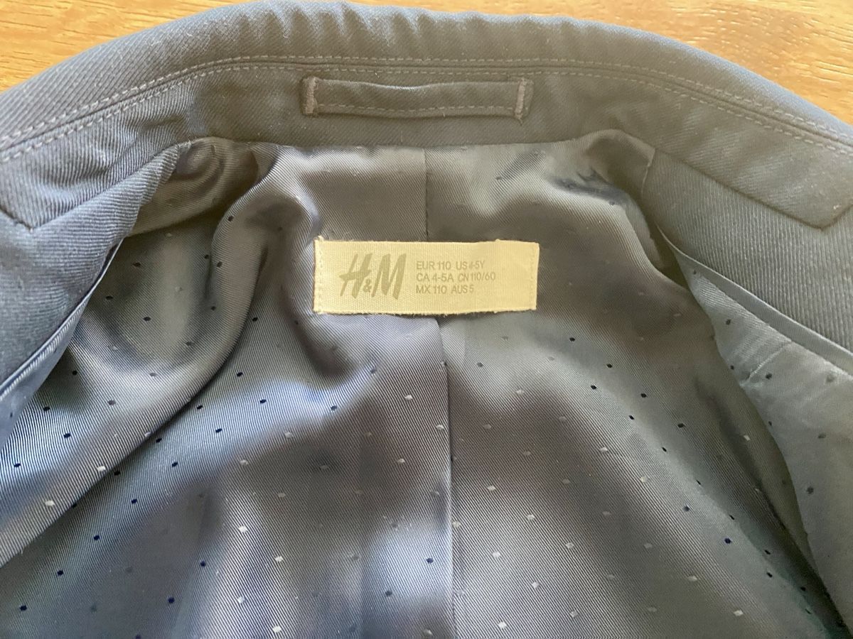 H&M Completi: Blazer Kinder NEU – Nuovo e nell'imballaggio originale da Thalwil venduto da val_bm5t 3