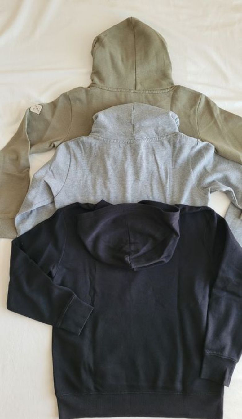 H&M Pulls & Sweat-shirts: Hoodie's/ Pullover Gr XS – D'occasion à Binz par julijuli 2