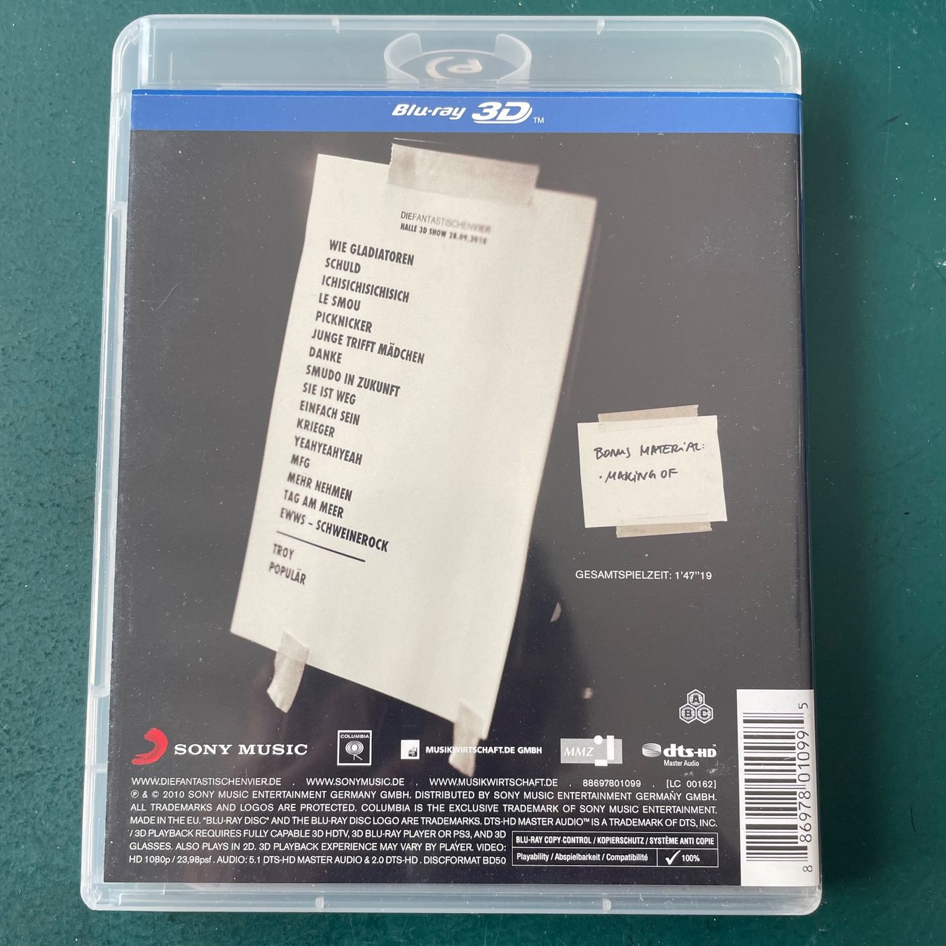 Tutti i DVDs: DIE FANTASTISCHEN VIER-BLU-RAY LIVE IN 3 – Usato da Rorschacherberg venduto da CD-Roli 1