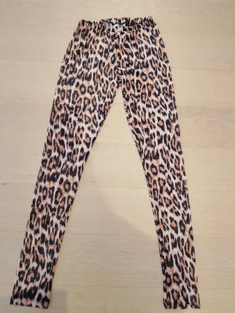 Leggings mit Leo-Print, Grösse M, top Zustand!