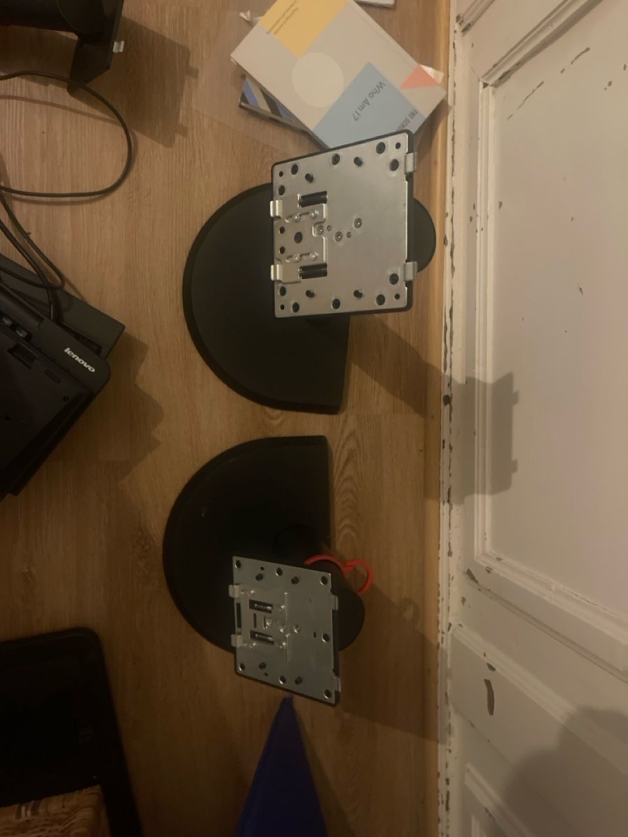 PCs: 3x Computer ohne festplatte defekt gebraucht – Defekt aus schaffhausen von mau_7lb9 2