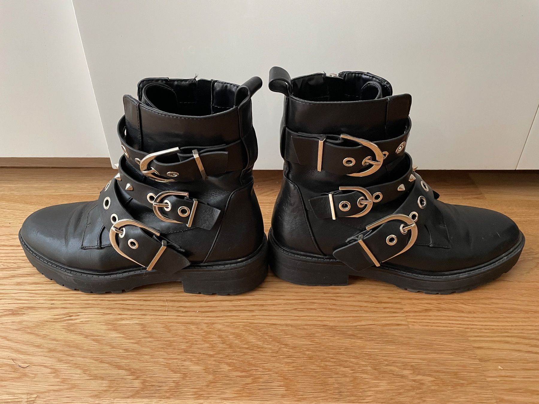 Stradivarius Scarpe da donna: Stradivarius Stiefel 37 – Usato da Dübendorf venduto da Mangia14 3