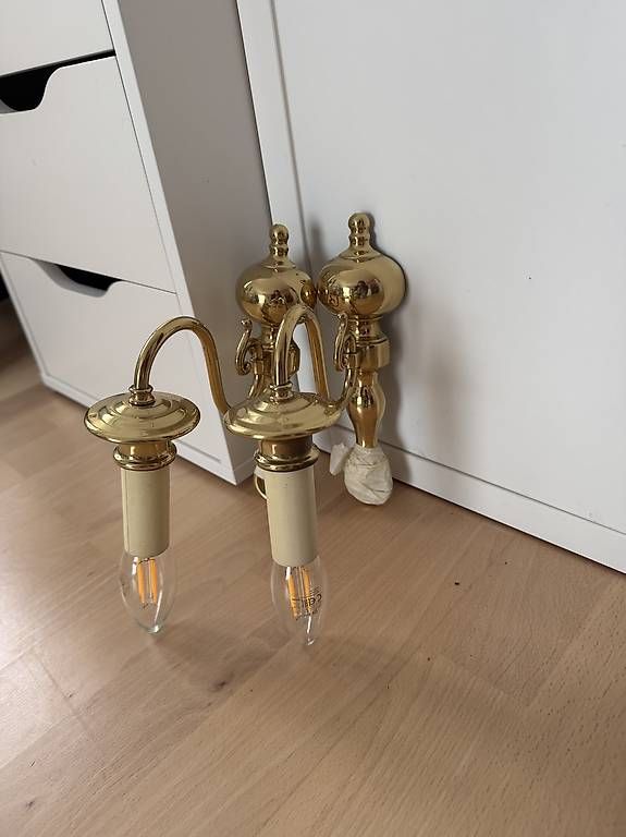 Lampade: Retro Lampen für Garderobe oder Spiegel – Usato da Herisau venduto da Sunne12 1