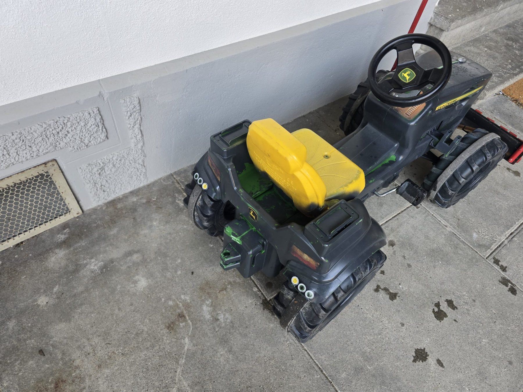 John Deere Veicoli per bambini: John Deere Kinder Trettraktor – Usato da Detligen venduto da habr 4