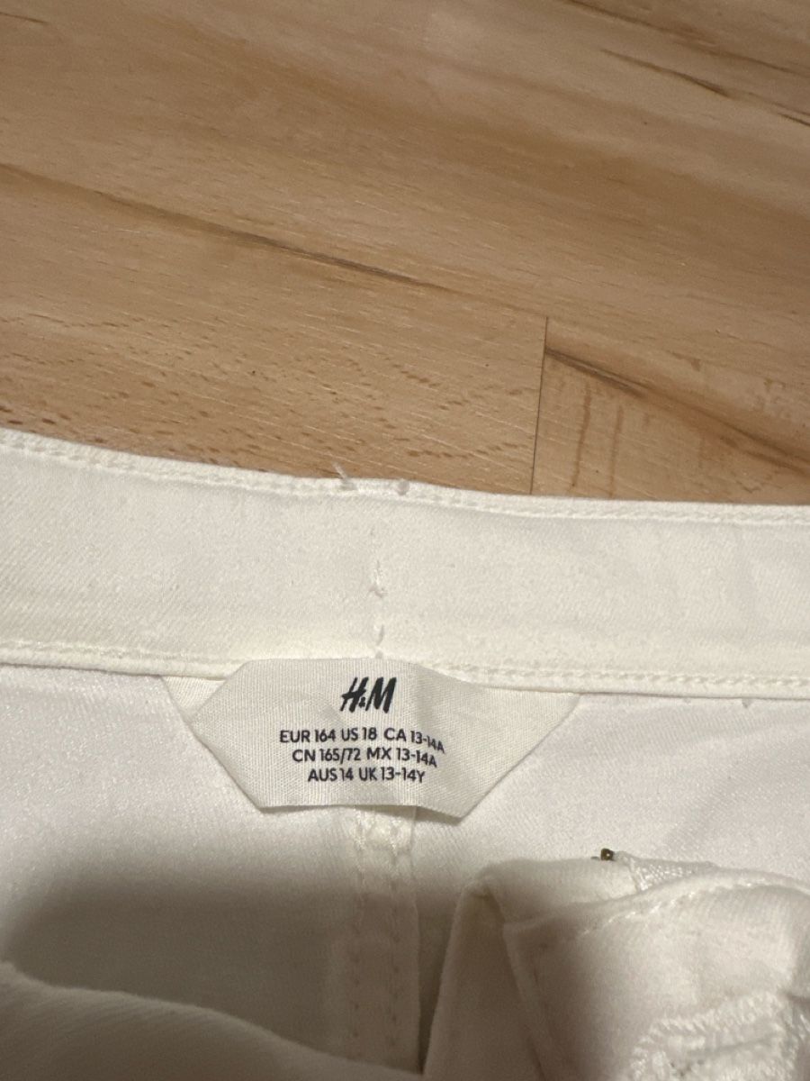 H&M Kleiderpakete & -sets: H&M Set, Weiss,Shirt 170/164 – Gebraucht aus Berg SG von ES78 3