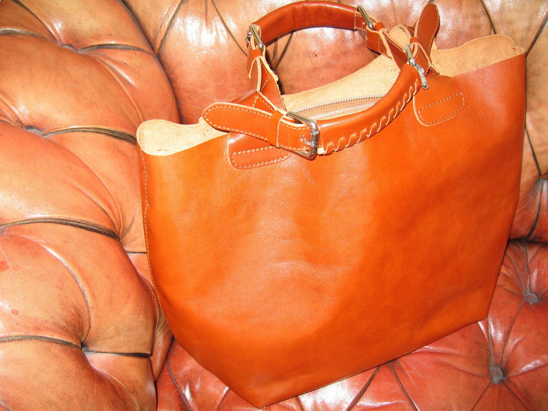 Sacs femmes: LEDERTASCHE  DAMEN – D'occasion à Meilen par steffanini 1