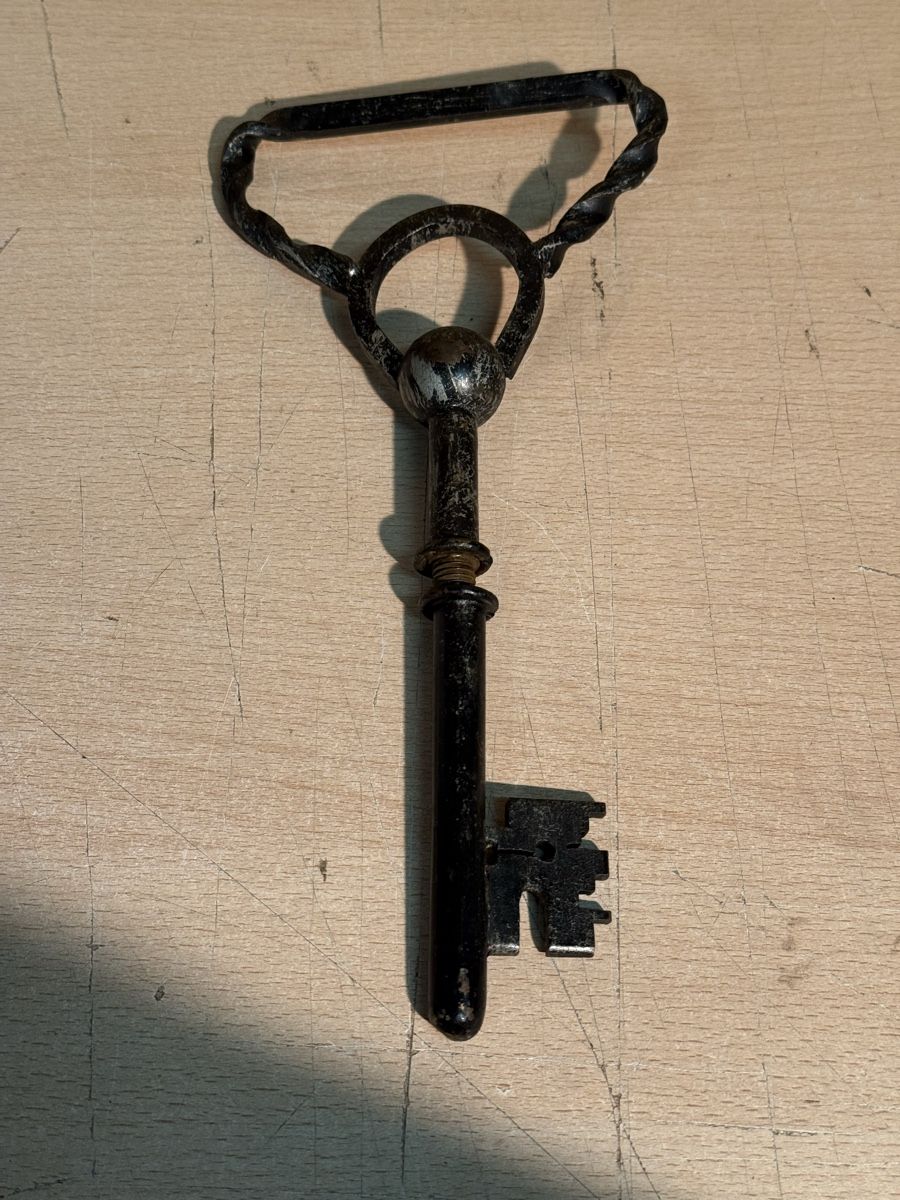 Apribottiglie & Tappi per chiusura: antique skeleton key corkscrew. – Usato da Lausanne venduto da artnouveau04 1