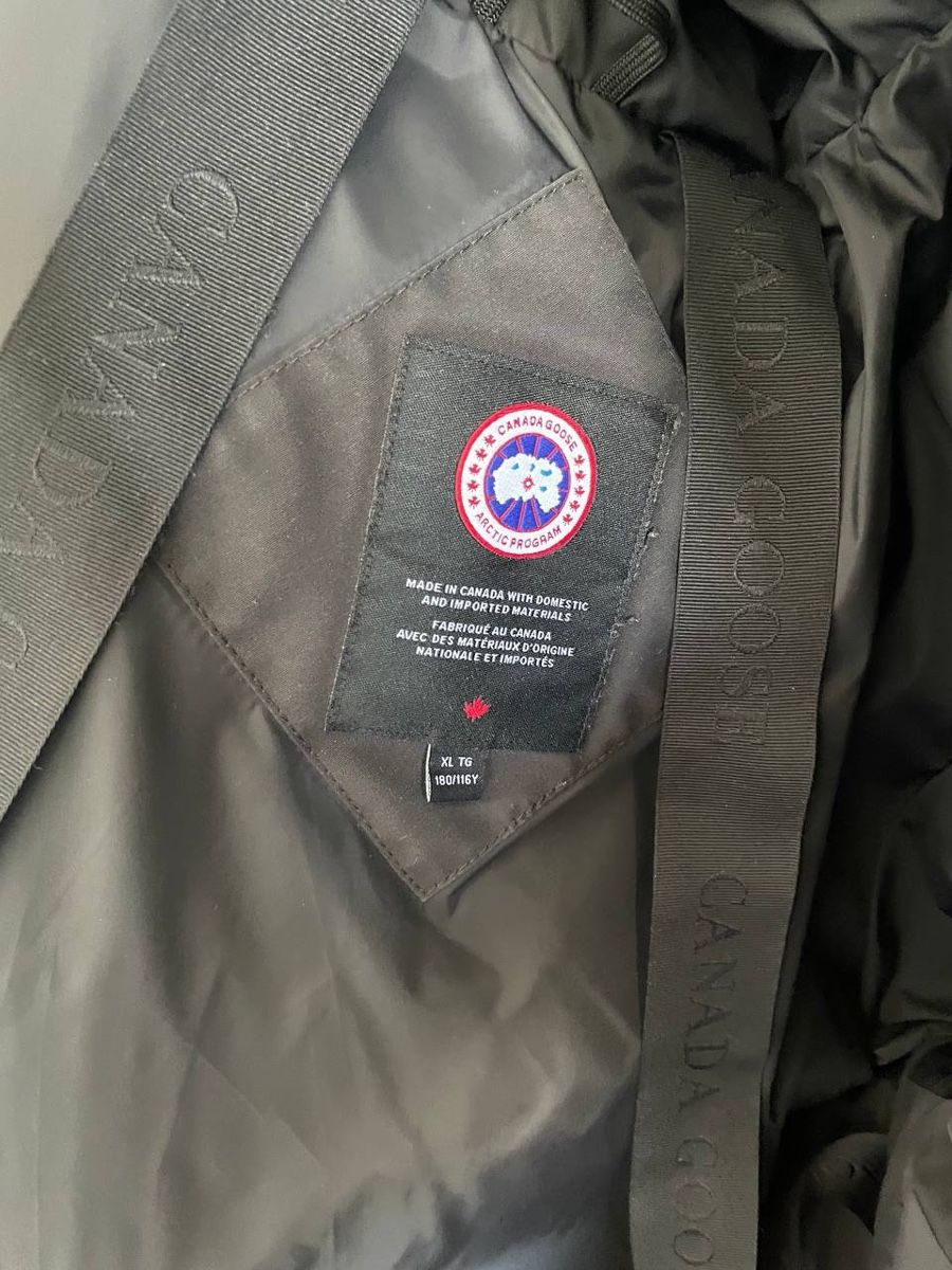 Canada Goose Giacche: Canada Goose MacMillan Parka, Perfect! – Nuovo (secondo la descrizione) da Lenzburg venduto da bio_vsv8 2