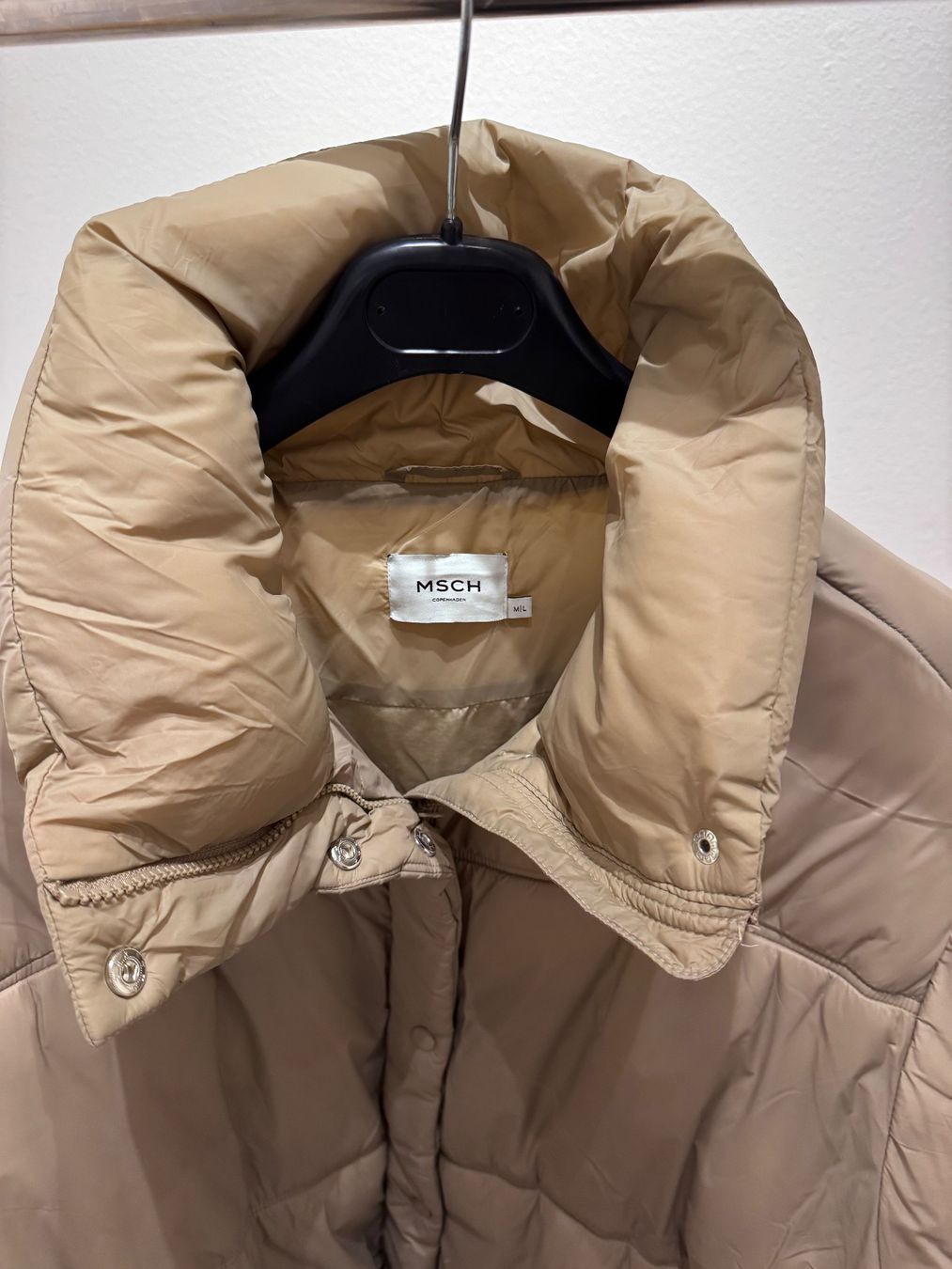 Jacken: MSCH Winterjacke Beige, Grösse M/L – Gebraucht aus Zürich von GC96 1